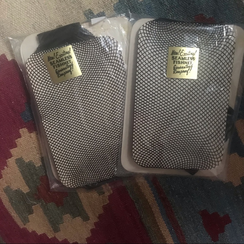 Vintage NWT fishnet stockings 100% nylon sz small